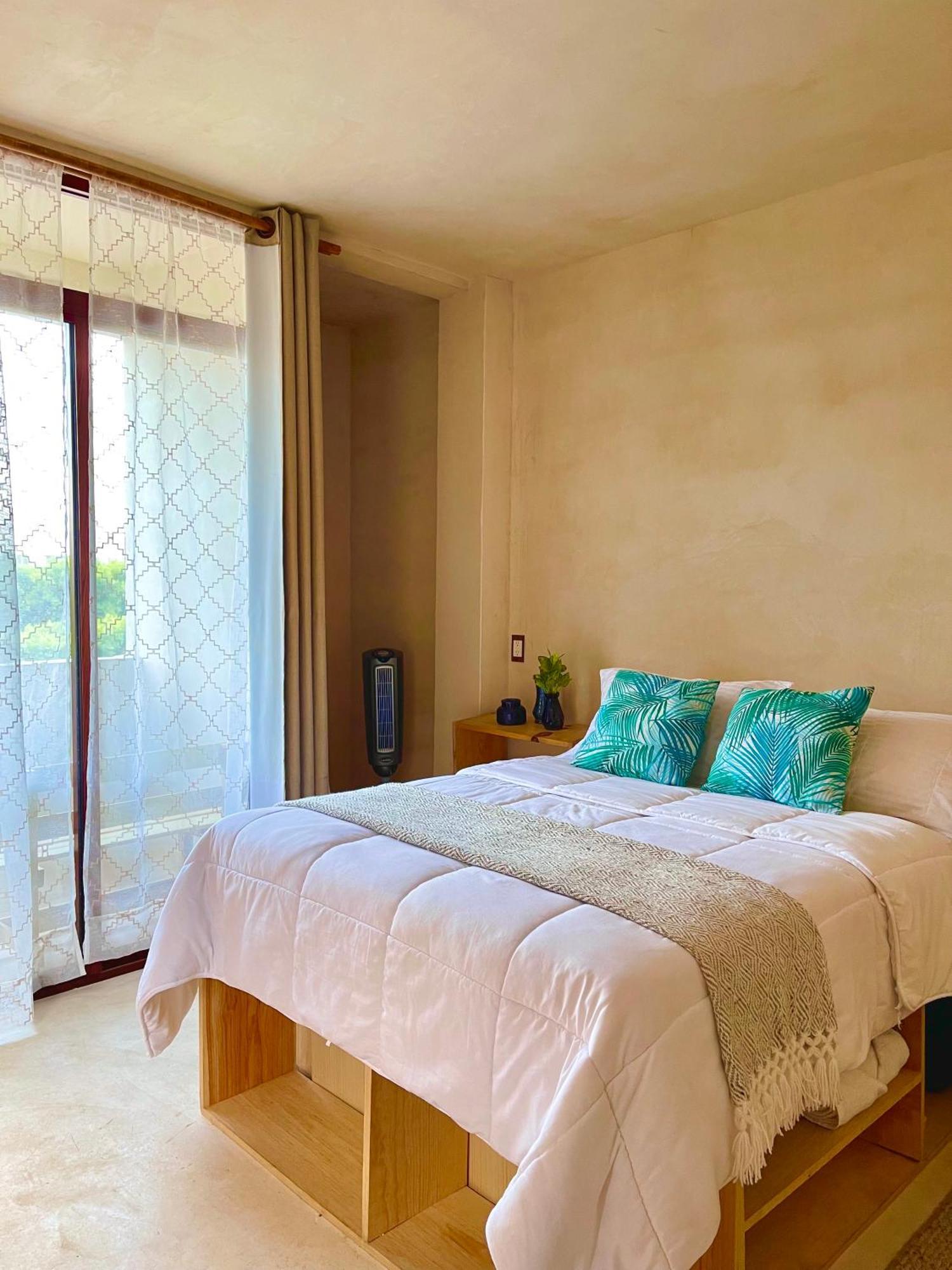 Hotel Casa Maakjae Исмикилпан Екстериор снимка